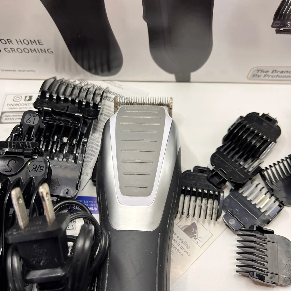 Wahl Deluxe Chrome Pro Corded Hair Clipper Kit *USED - Picture 2 of 13